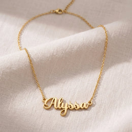 Collana con nome Alyssa | Oro 18 carati, argento e vermeil | Pronta per la spedizione