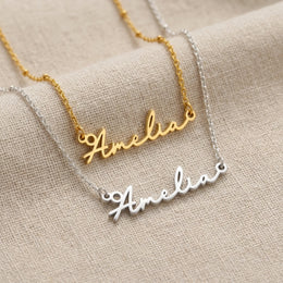 Kalung Nama Amelia
