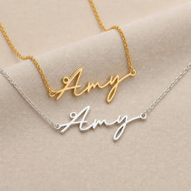 Necklace Amy Name Necklace HBD: Both finishes