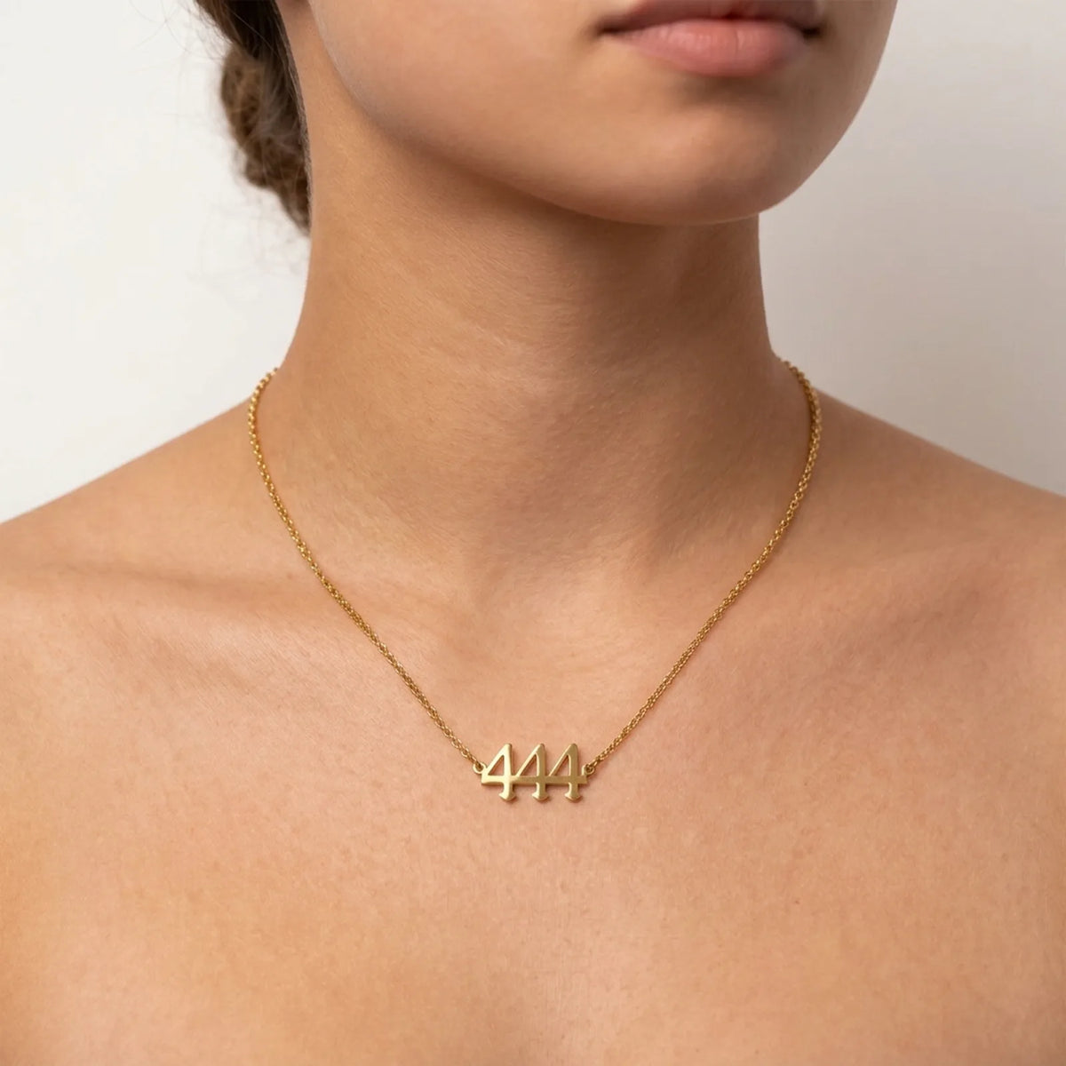 Individuell gestaltete Engelszahlen-Halskette – Personalisierter Schmuck – Bis zu 4 Ziffern