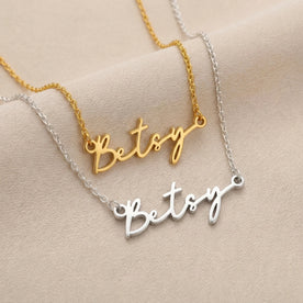 Collier prénom Betsy | Or 18 carats, argent et vermeil | Prêt à être expédié