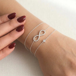 Pulsera Infinity de circonita cúbica con extensor de 17+2 cm