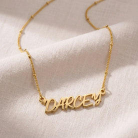 Necklace Darcey Name Necklace HBD: Hero