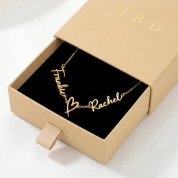Colar com pendente coração personalizado com dois nomes | HBD Joias