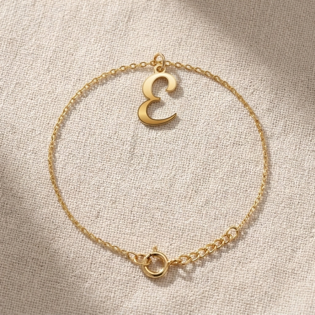 Bracelet avec initiale E