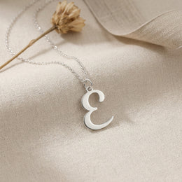 E-ketting | Hanger met initiaal en letter E, goud en zilver