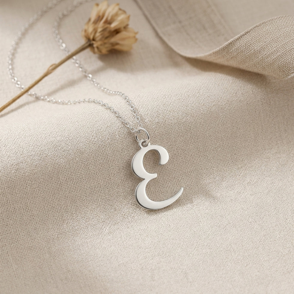 E-ketting | Hanger met initiaal en letter E, goud en zilver