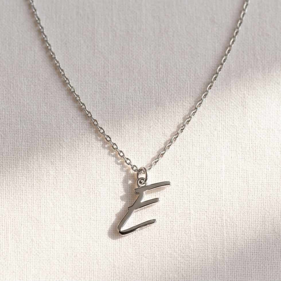 E-ketting | Hanger met initiaal en letter E, goud en zilver