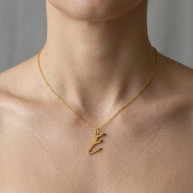 E-ketting | Hanger met initiaal en letter E, goud en zilver