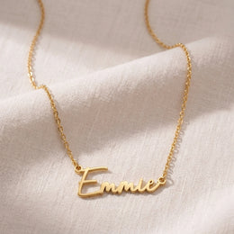 Collar con el nombre Emmie | Oro de 18 quilates, plata y vermeil | Listo para enviar