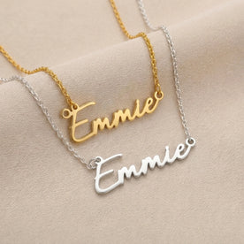 Collar con el nombre Emmie | Oro de 18 quilates, plata y vermeil | Listo para enviar