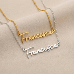 قلادة باسم Francesca