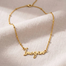 Imogen Namnhalsband | 18 karat guld, silver och vermeil | Klar för leverans
