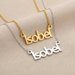 Collier prénom Isobel | Or 18 carats, argent et vermeil | Prêt à être expédié