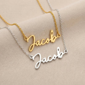 قلادة باسم Jacob