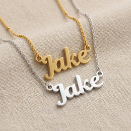 Collier prénom Jake | Or 18 carats, argent et vermeil | Prêt à être expédié