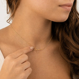 Laura Namnhalsband | 18 karat guld, silver och vermeil | Klar för leverans