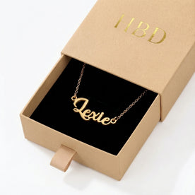 Collier prénom Lexie | Or 18 carats, argent et vermeil | Prêt à être expédié