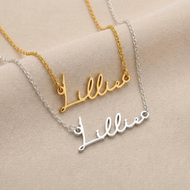 Necklace Lillie Name Necklace HBD: Both finishes