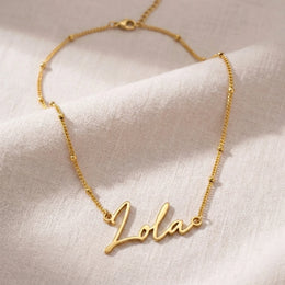 Collier prénom Lola | Or 18 carats, argent et vermeil | Prêt à être expédié
