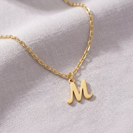 M-ketting | Hanger met initiaal en letter M, goud en zilver