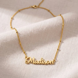 Collana con nome Madison | Oro 18 carati, argento e vermeil | Pronta per la spedizione