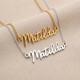 Necklace Matilda Name Necklace HBD: Both finishes