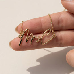 Kalung Nama MrsC