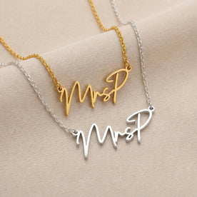Collar con el nombre MrsP | Oro de 18 quilates, plata y vermeil | Listo para enviar