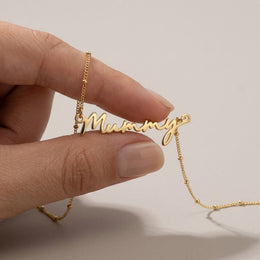 Collier prénom momie | Or 18 carats, argent et vermeil | Prêt à être expédié