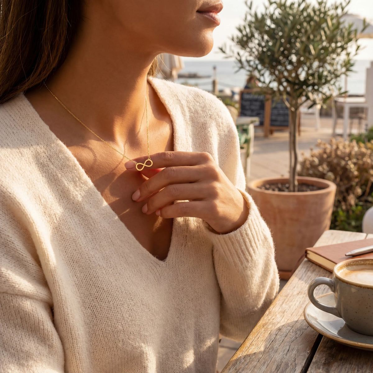 Collier infini pour femme en or, argent et vermeil