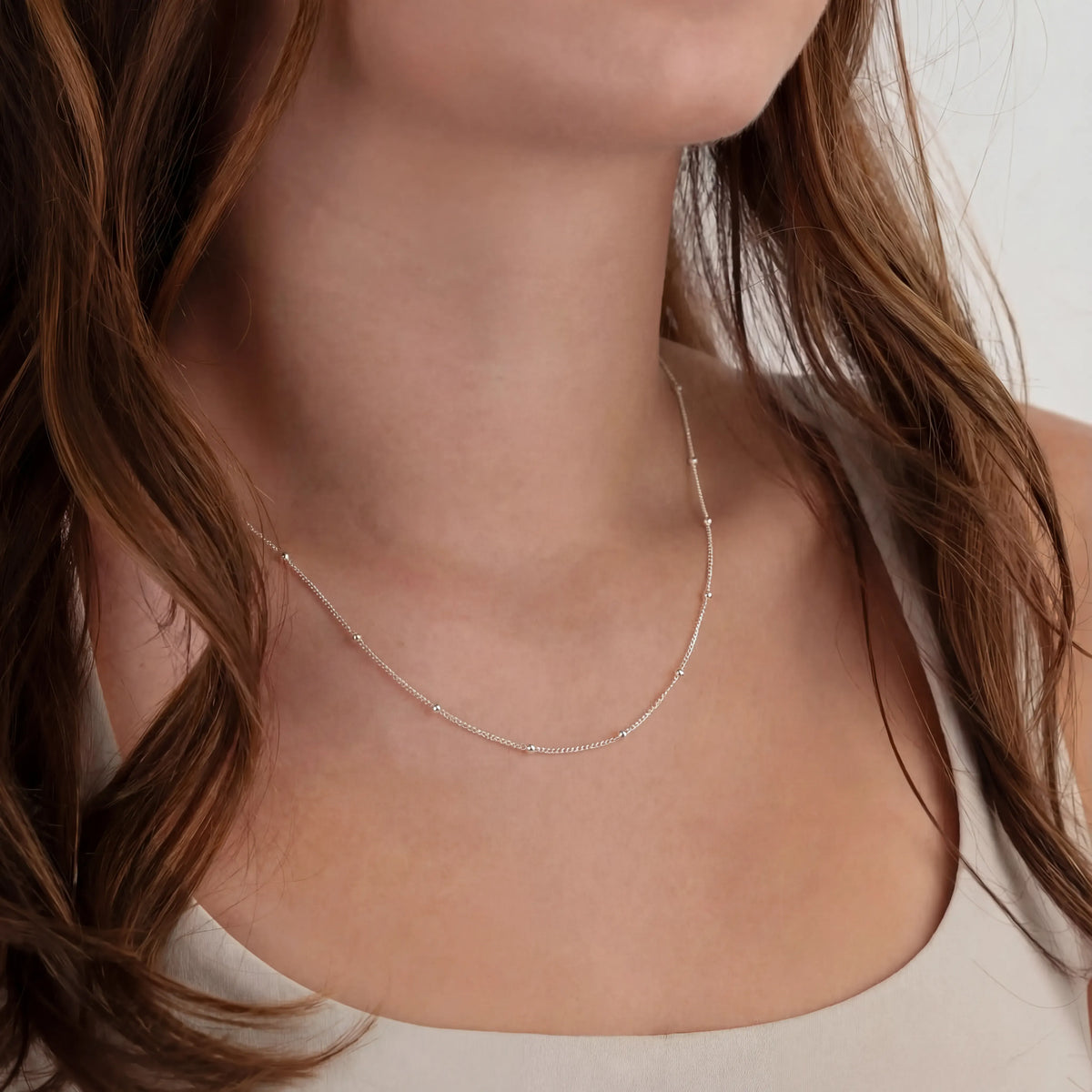 Satellitenkugel-Panzerkette aus 18-karätigem Gold oder Silber – Feine Layering-Kette 14" bis 20"