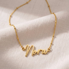 Collar con el nombre Nora | Oro de 18 quilates, plata y vermeil | Listo para enviar