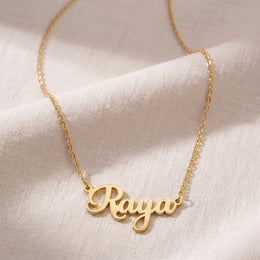 Collana con nome Raya | Oro 18 carati, argento e vermeil | Pronta per la spedizione