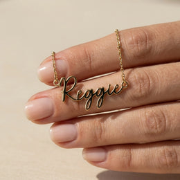 Collier prénom Reggie | Or 18 carats, argent et vermeil | Prêt à être expédié