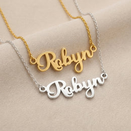 Collier prénom Robyn | Or 18 carats, argent et vermeil | Prêt à être expédié