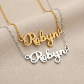 Collier prénom Robyn | Or 18 carats, argent et vermeil | Prêt à être expédié