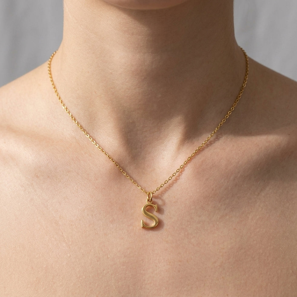 S-ketting | Hanger met initiaal en letter S, goud en zilver