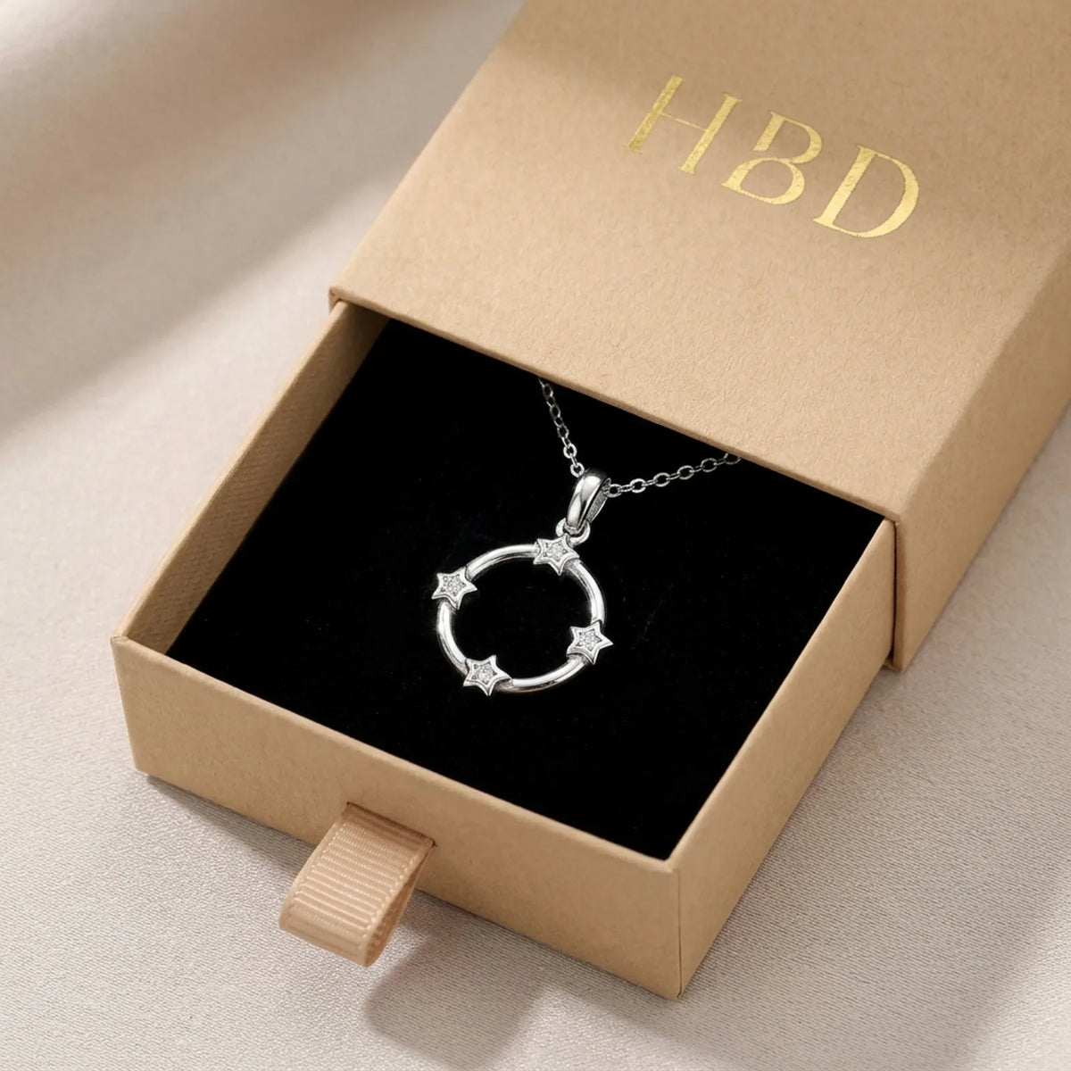 Pendentif Cercle d'Étoiles