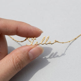 Kalung Nama Stella
