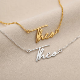 Theo ネームネックレス