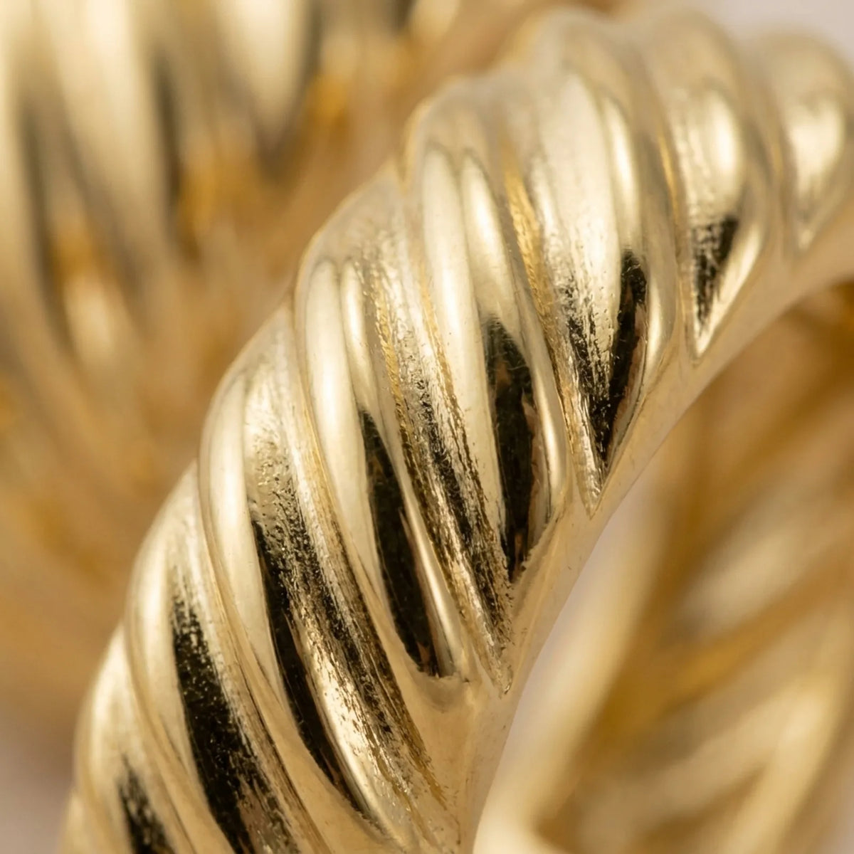 Wide Ribbed Huggie Hoop Earrings — Ribbed Texture Macro