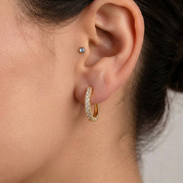 Boucles d'oreilles créoles à charnière en zircone - Bijoux élégants pour toutes les occasions